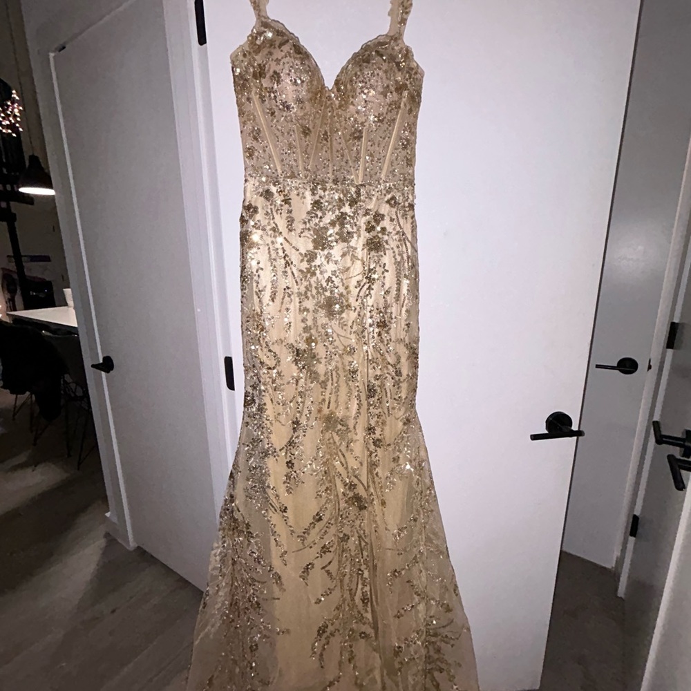 Sherri Hill Gold Sequin Prom Dress - Picture 3 of 6
